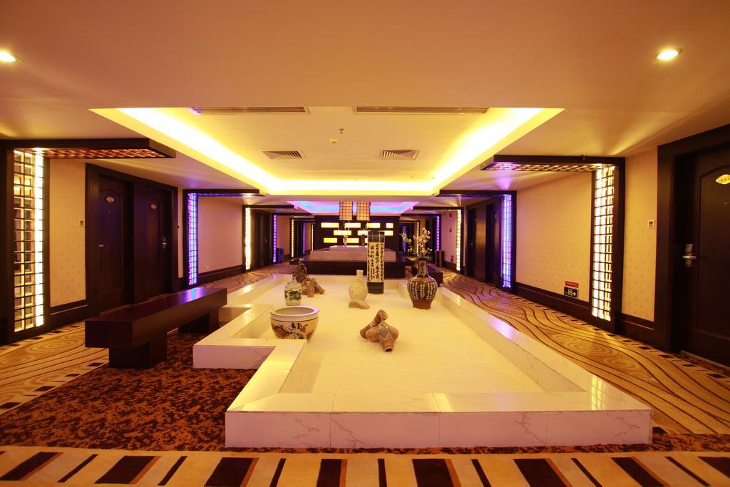 Zhuhai Jin Yu Hotel Exterior photo